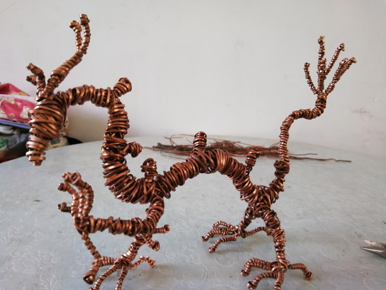 铜线缠绕的龙