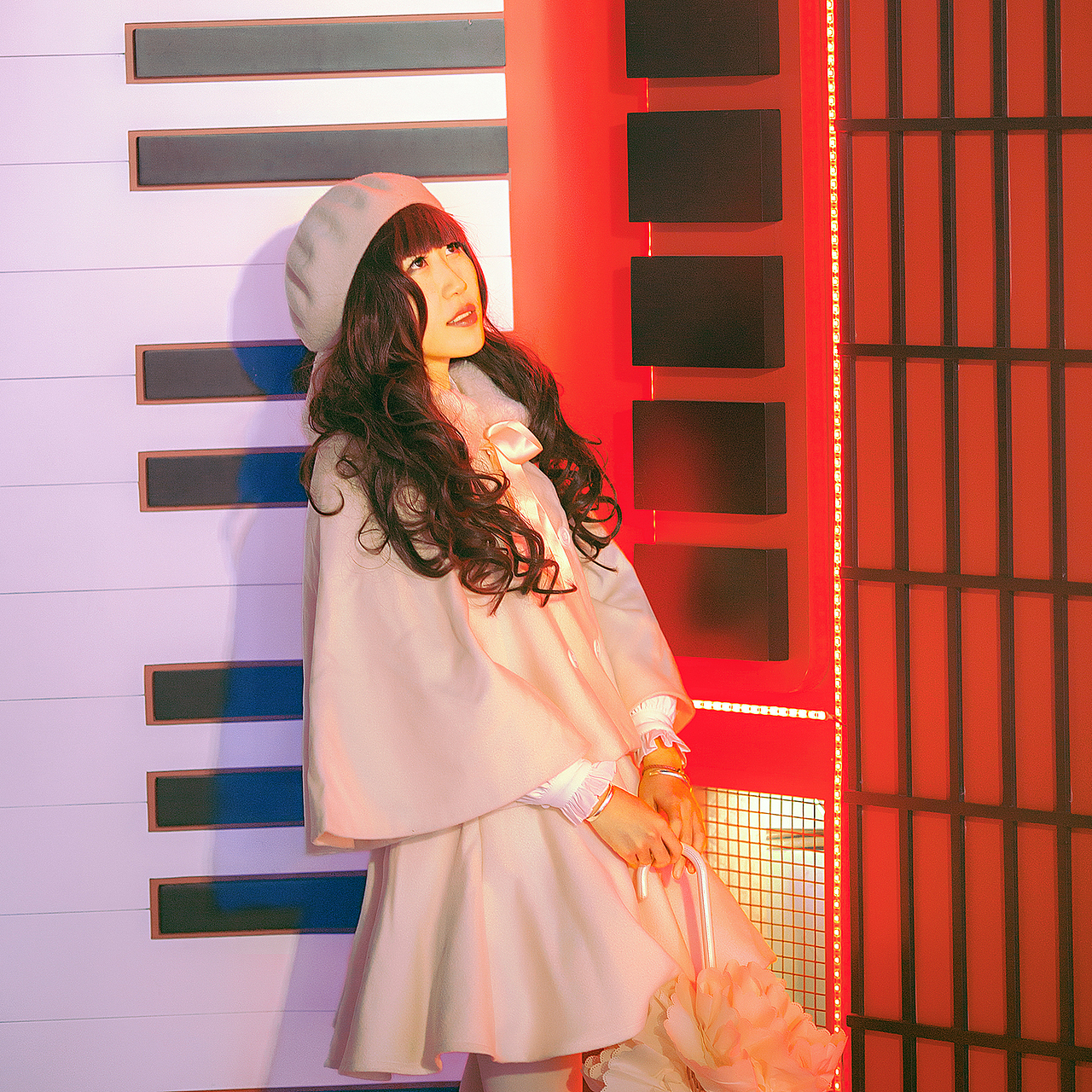 霓虹灯下（图ZNjkwMzg4NzY=） - 人像摄影 - 站酷设计师奈何Virtues原创素材 - 站酷ZCOOL