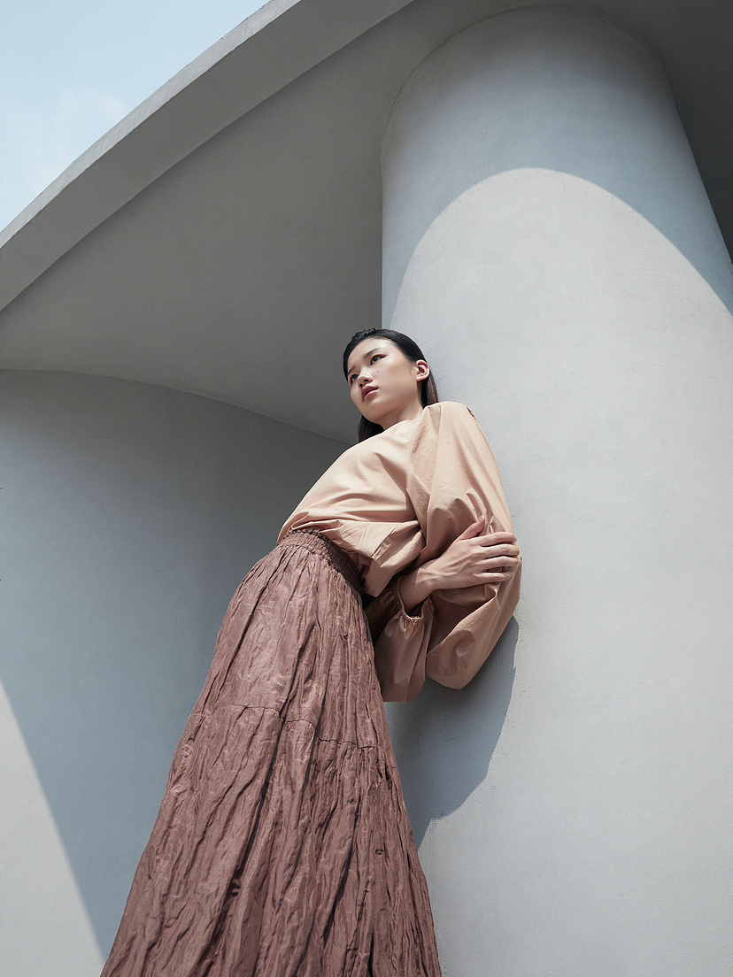 简约 新中式女装拍摄（图ZMzY1NjIxMDIw） - 人像摄影 - 站酷设计师DragonChan原创素材 - 站酷ZCOOL