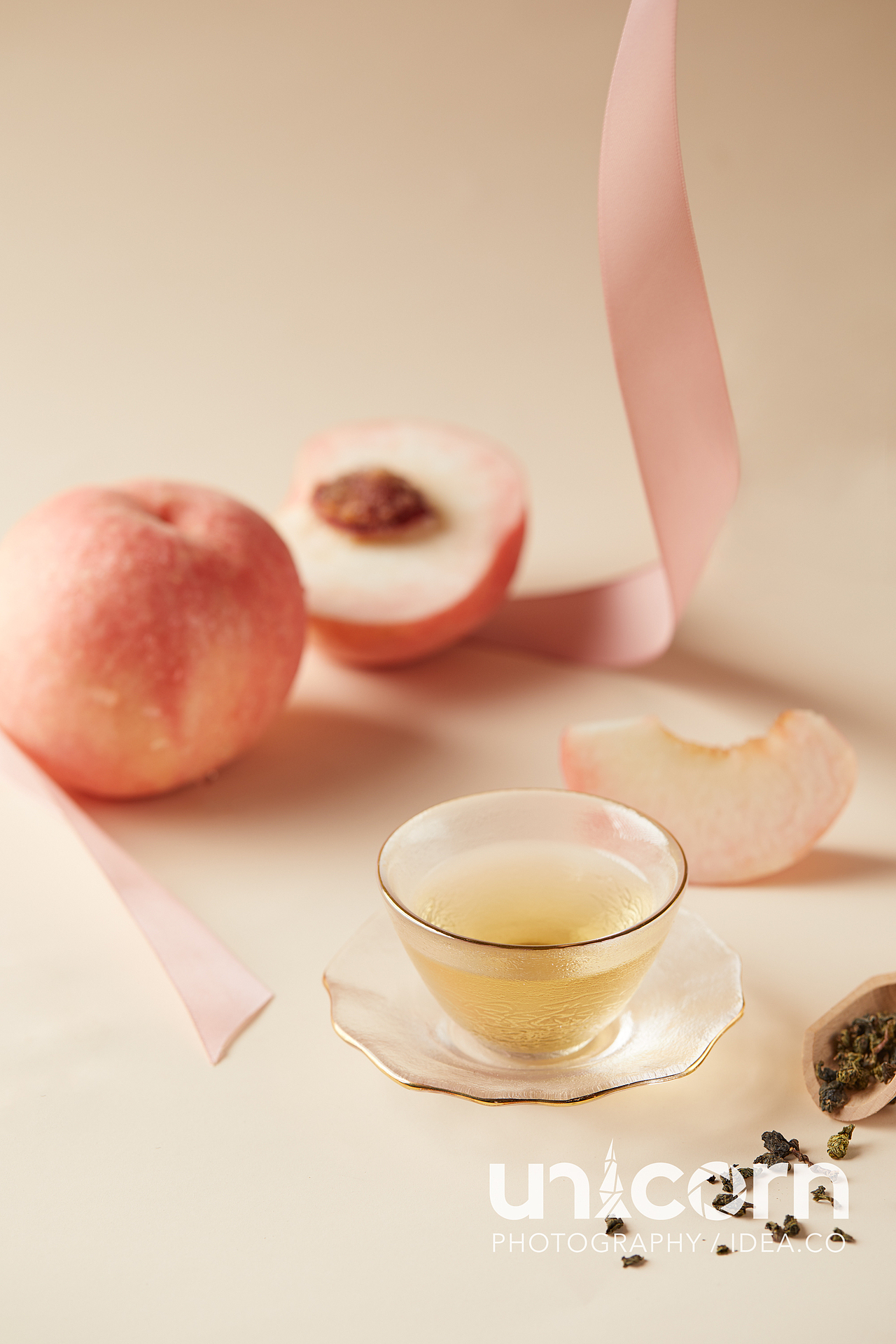 美食摄影｜满腹桃香的季节 --茶理宜世（图ZMTc2OTg0ODgw） - 产品摄影 - 站酷设计师bbbxzh原创素材 - 站酷ZCOOL