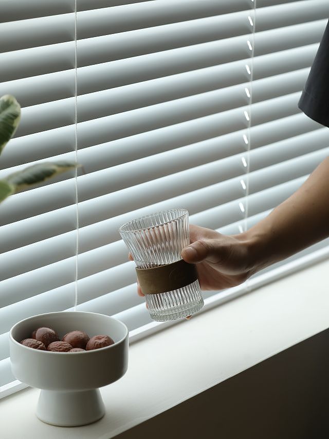 黑胡桃木—水杯（图ZMzU1MTgxODAw） - 产品摄影 - 站酷设计师摄影师灿灿原创素材 - 站酷ZCOOL