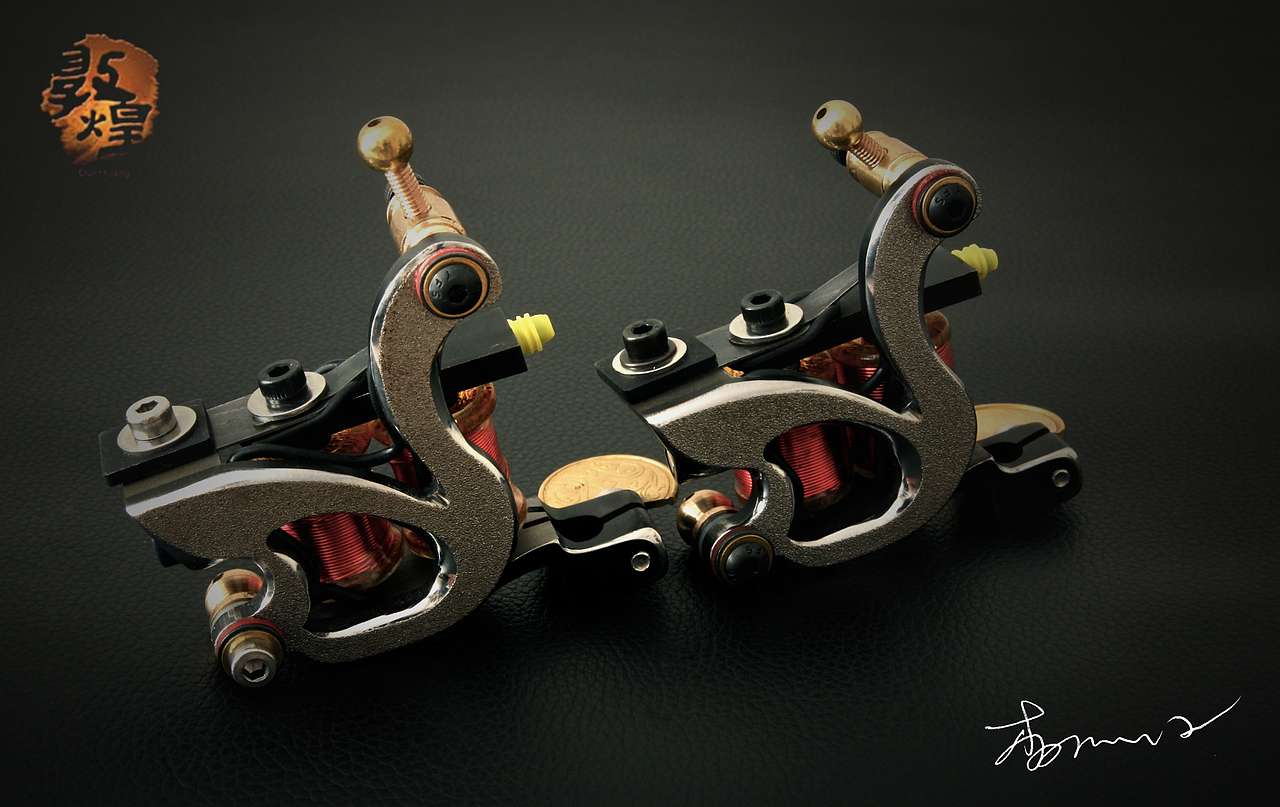 敦煌手工纹身机天机白金版黑九金色版