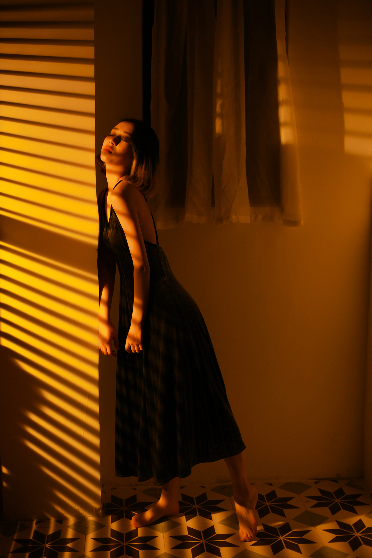 港风（图ZMTM4OTY5MzI4） - 人像摄影 - 站酷设计师王斌斌王斌原创素材 - 站酷ZCOOL