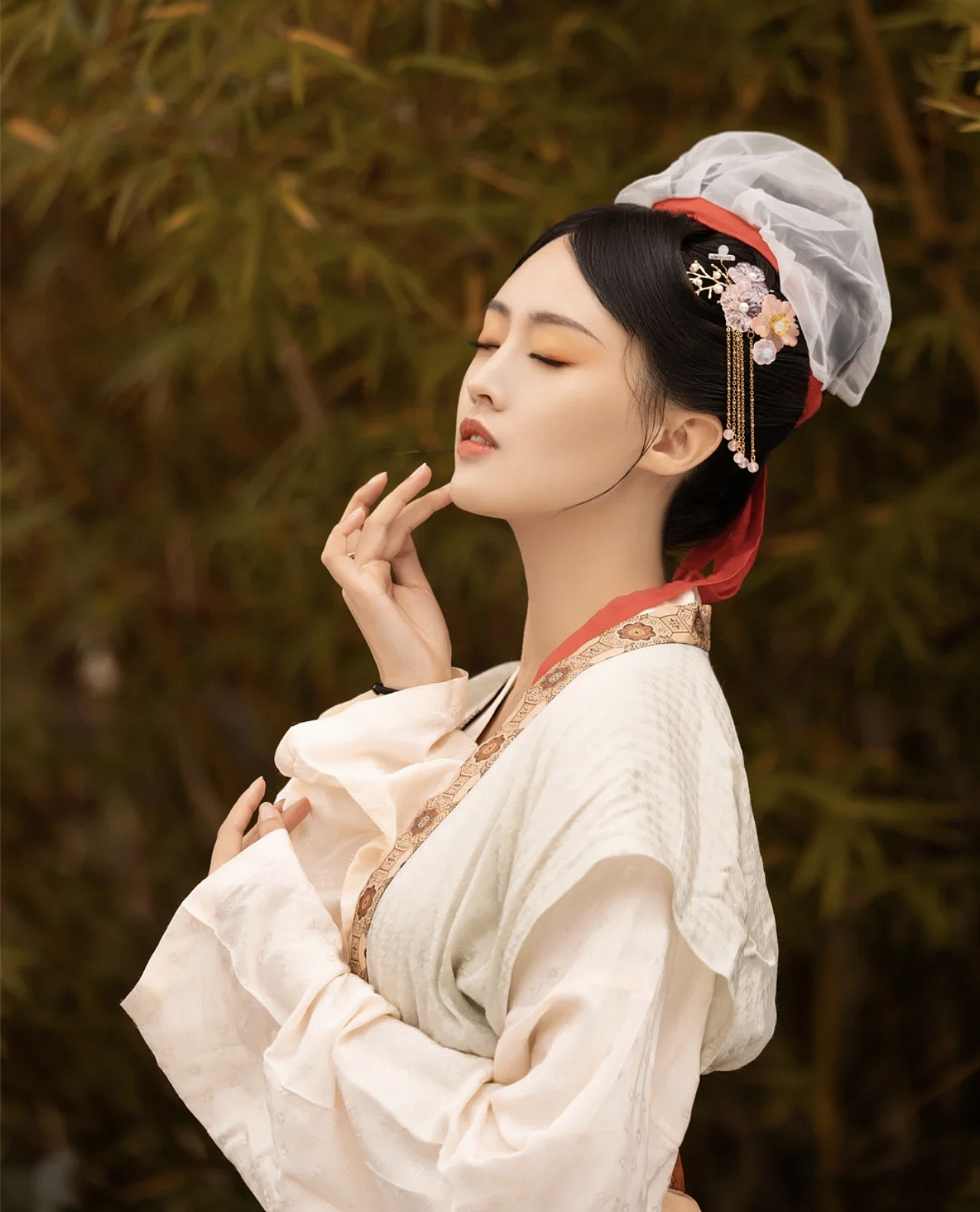 古风客片集（图ZMjk5NTc1NDky） - 人像摄影 - 站酷设计师国风定制摄影江楠原创素材 - 站酷ZCOOL