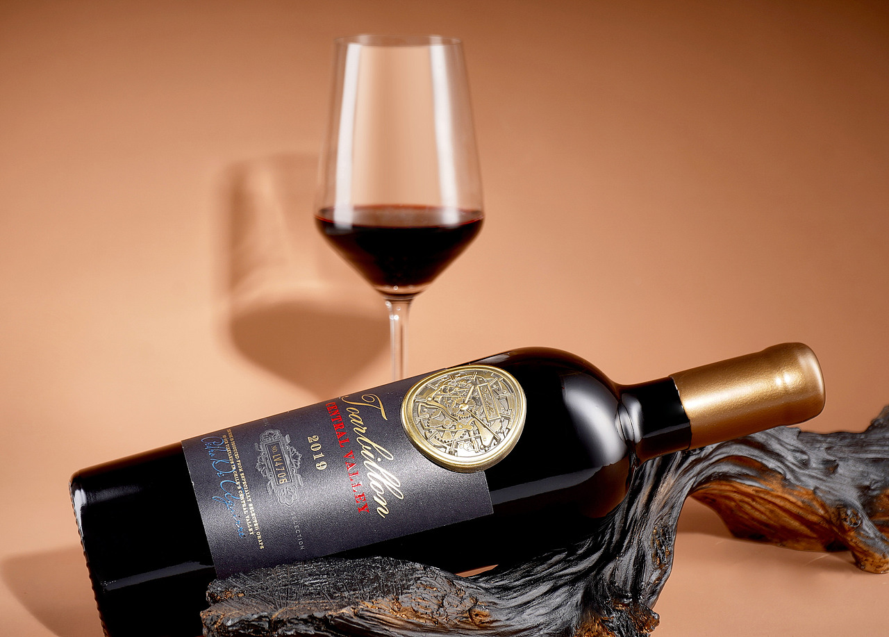 特彼龙x找玖创意 I 停驻此刻美妙（图ZMjgyMDQ5NjY4） - 包装 - 站酷设计师找玖创意原创素材 - 站酷ZCOOL