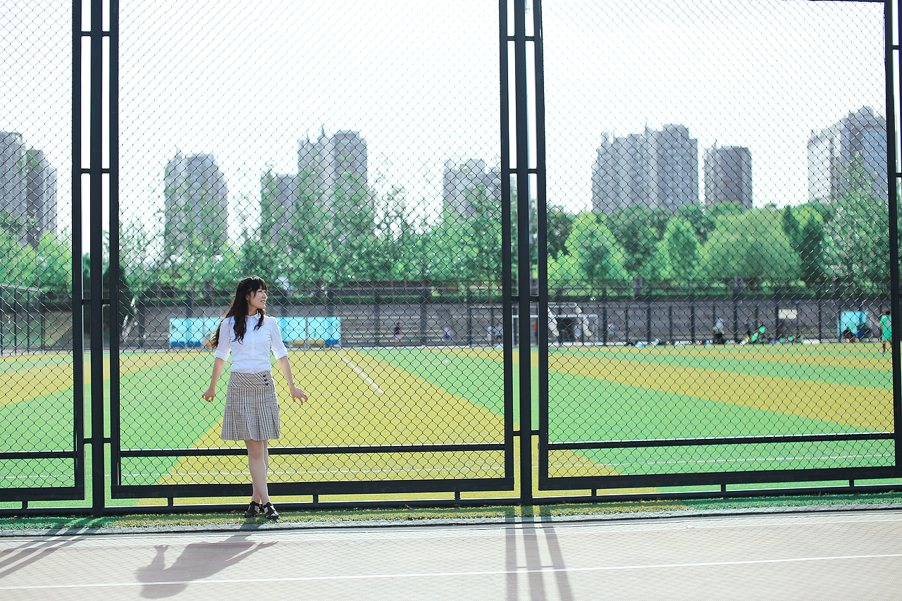 给夏天。