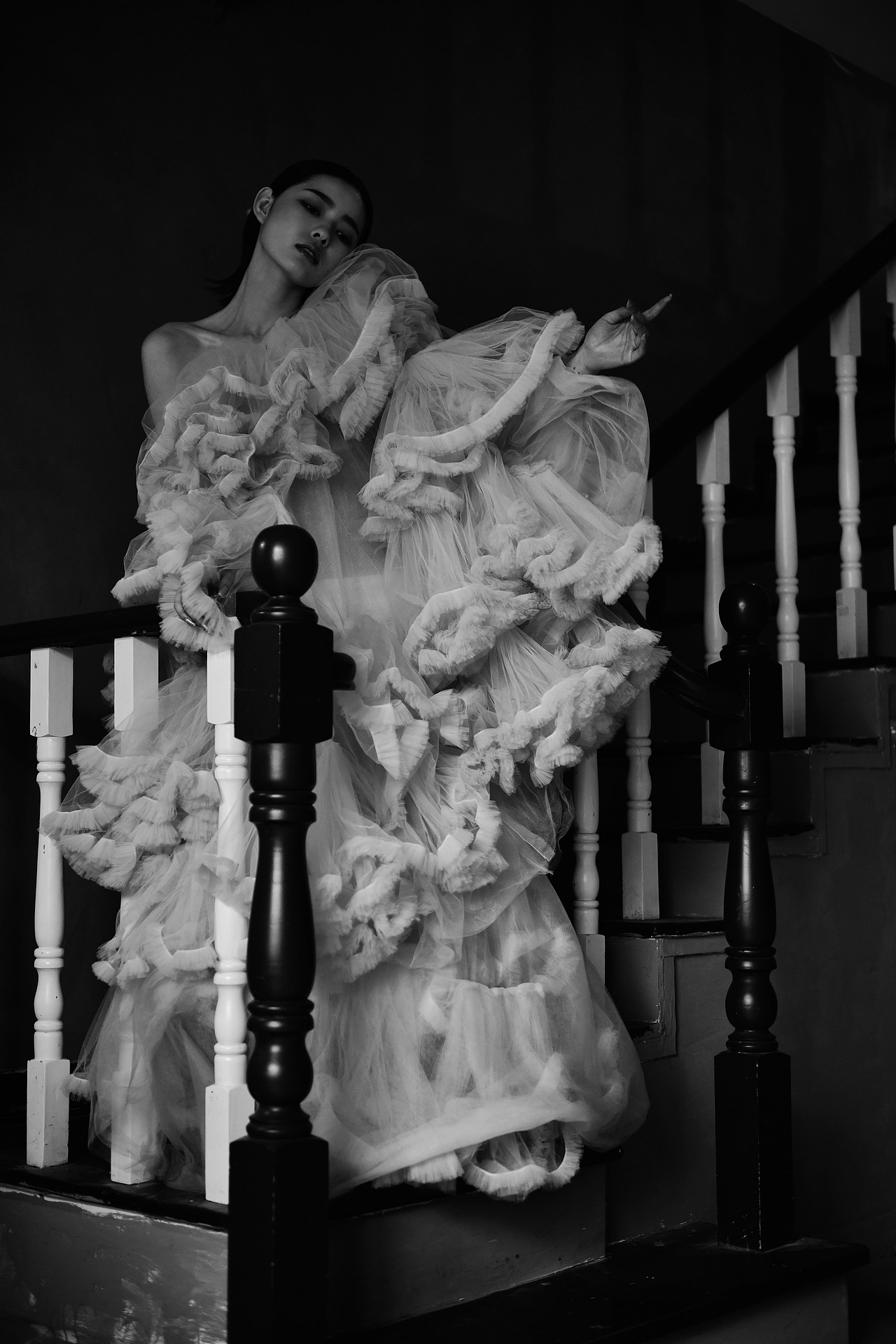 封面拍摄 | 西落（图ZMjUyNTYxNTM2） - 人像摄影 - 站酷设计师REBORN_OK原创素材 - 站酷ZCOOL