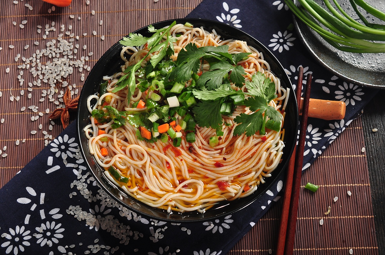 方便速食米线 产品摄影