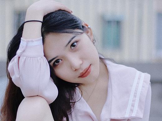 吃了面包（個人主頁-ZNDI3ODU4MjA=） - 人像攝影 - 站酷設計師甘哥原創(chuàng)素材 - 站酷ZCOOL