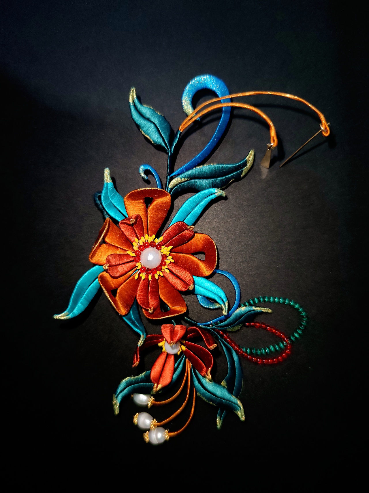 缠花点精系列之一|手工艺|首饰设计|金水蒖 - 原创作品 - 站酷 (zcool