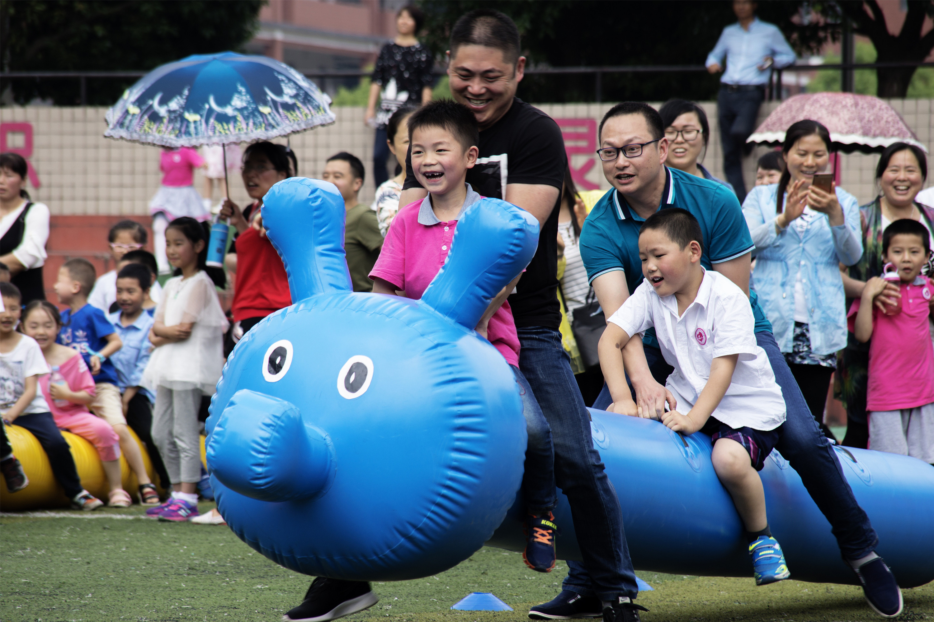 河南师范大学附属小学举行春季趣味运动会