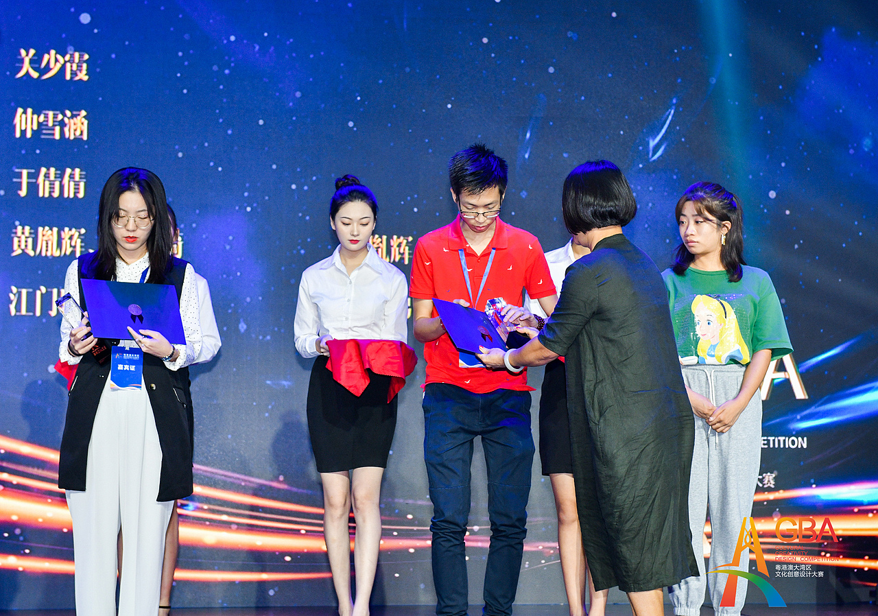 获奖作品：《神宠瑞舞：吴川梅菉头貔貅舞》（图ZMjYyNjA4NTQw） - 人文/纪实摄影 - 站酷设计师HUANGYINHUI原创素材 - 站酷ZCOOL