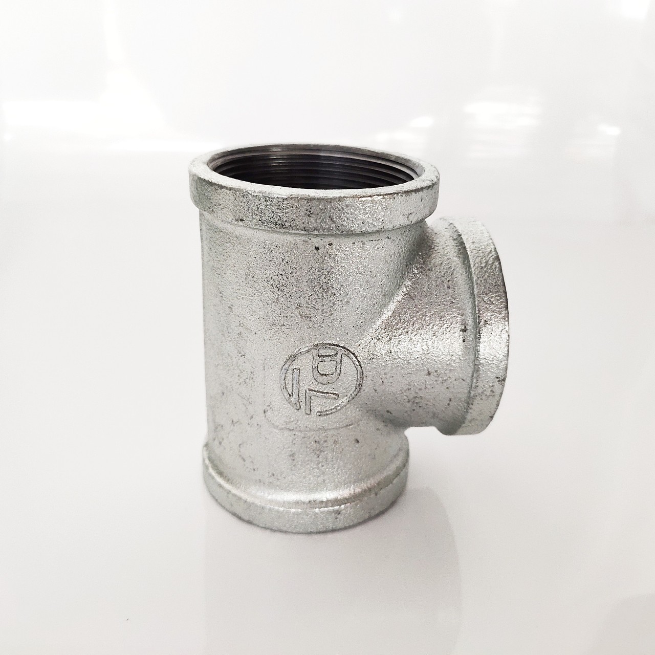 镀锌异径三通