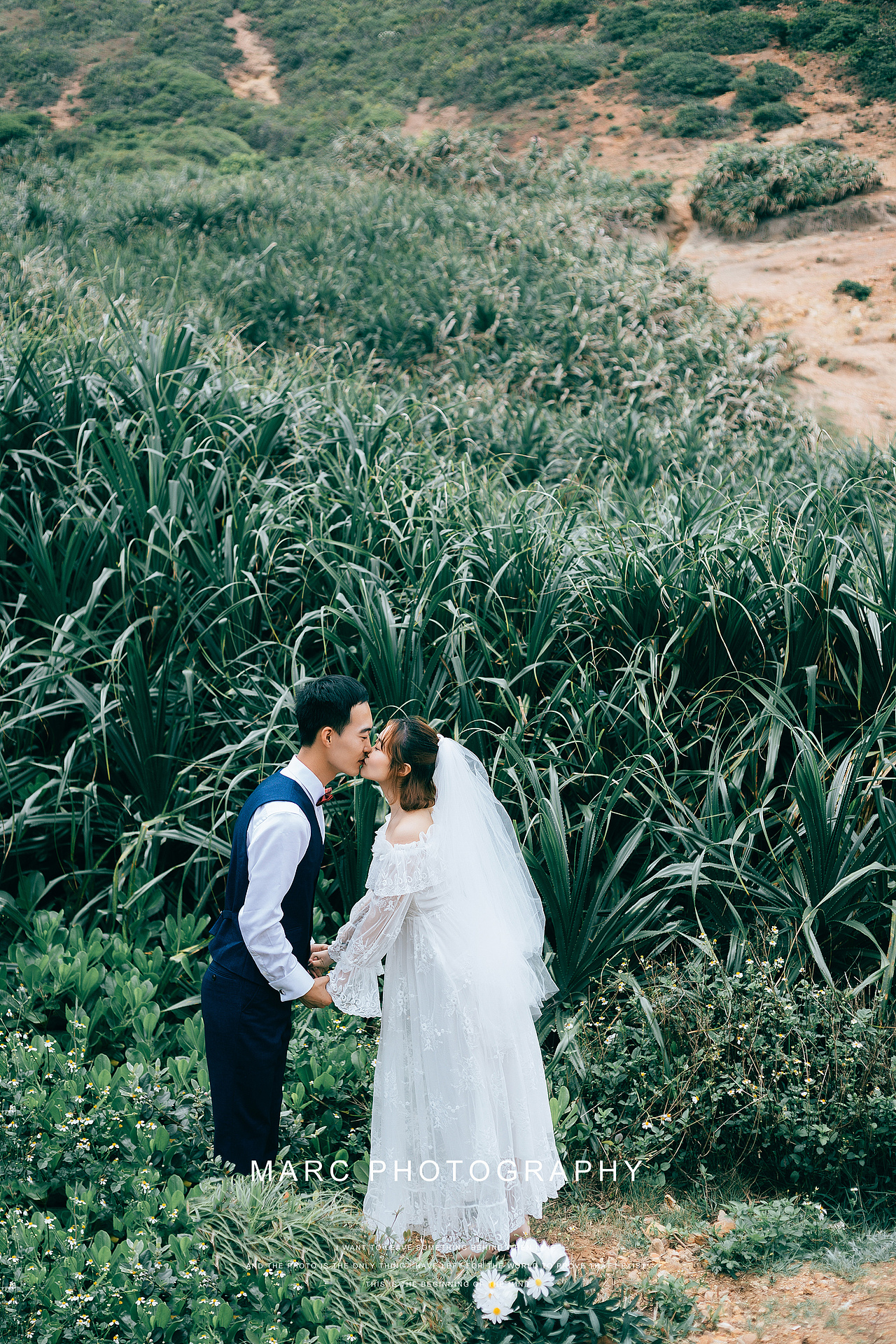 愿你们携手余生长伴