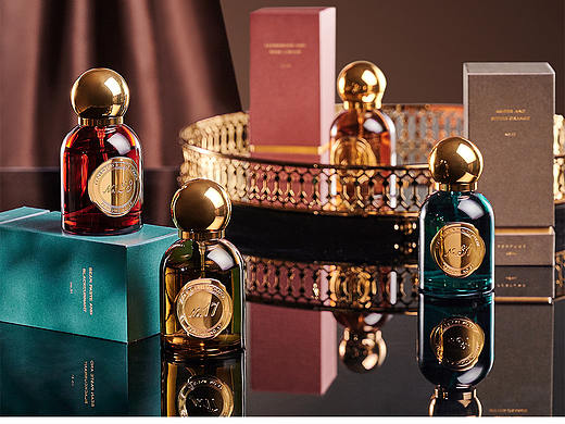 鎏金复古火漆印淡香水摄影修图