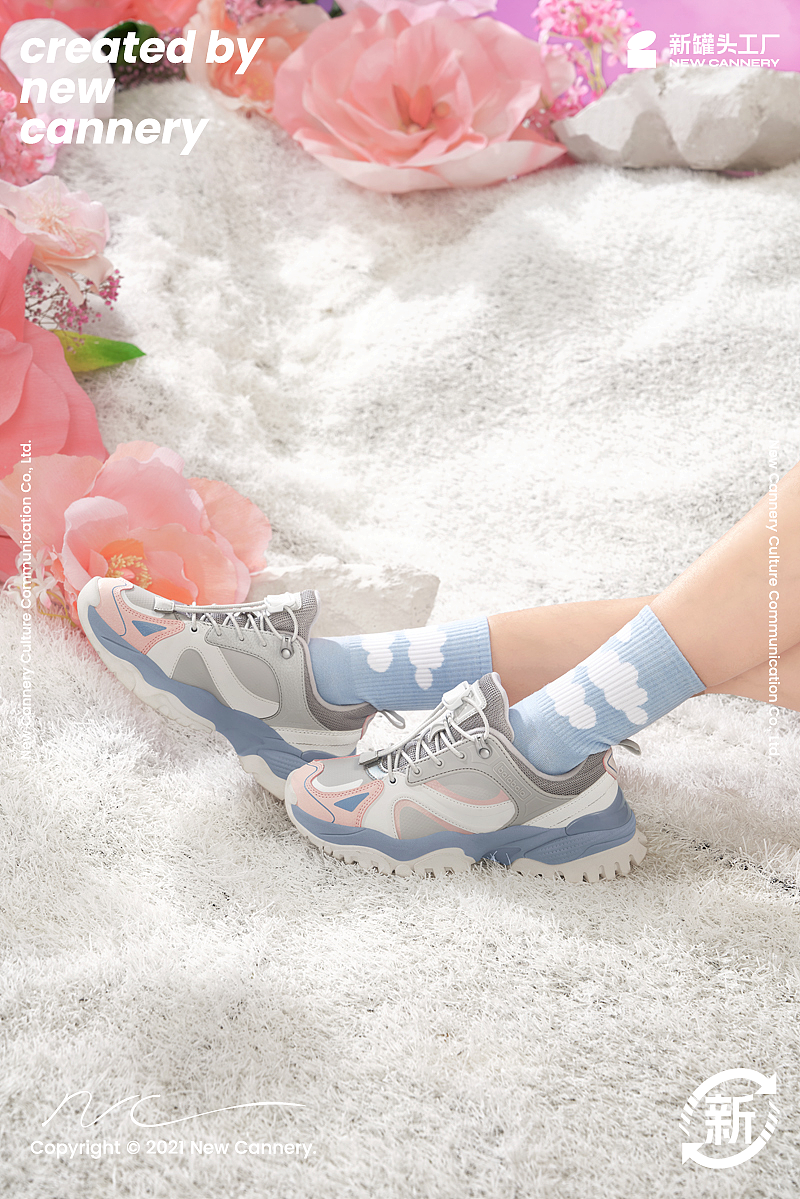 创意视觉『 森马｜山野系列童鞋 』✖ 新罐头（图ZMzAxMTk3MzAw） - 产品摄影 - 站酷设计师新罐头视觉策略原创素材 - 站酷ZCOOL