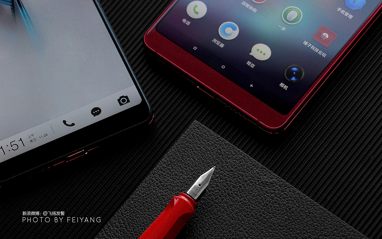 红与黑的碰撞,双色坚果Pro2