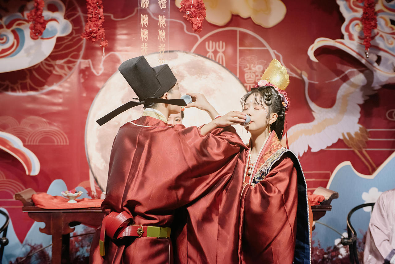 二一年十月三十日婚