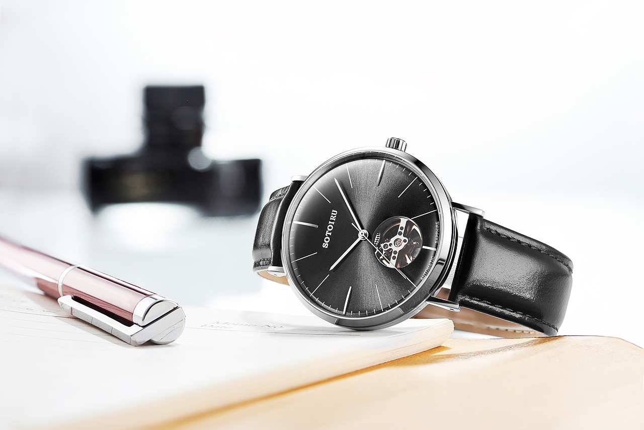 欧图手表时尚先驱!