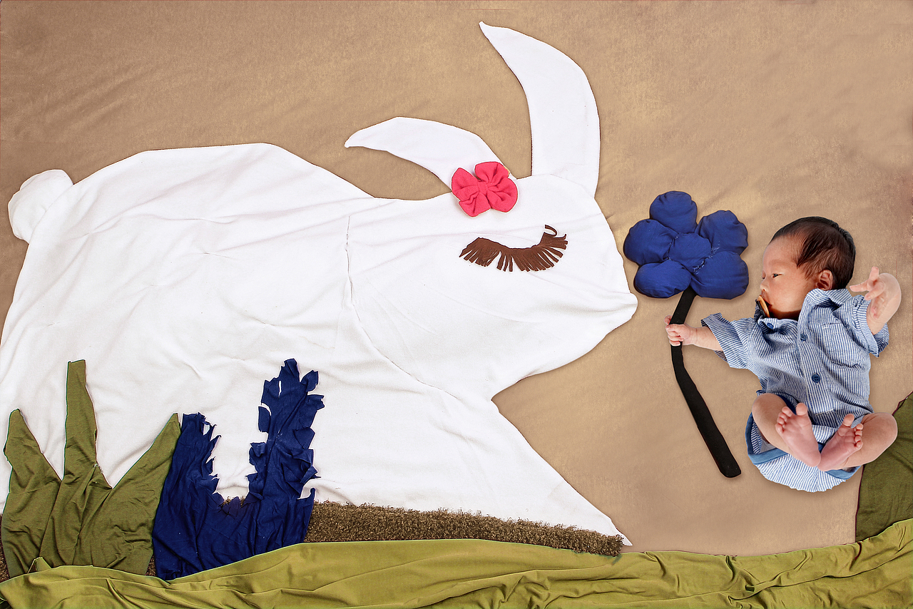 利用模版给宝宝一个完美满月照