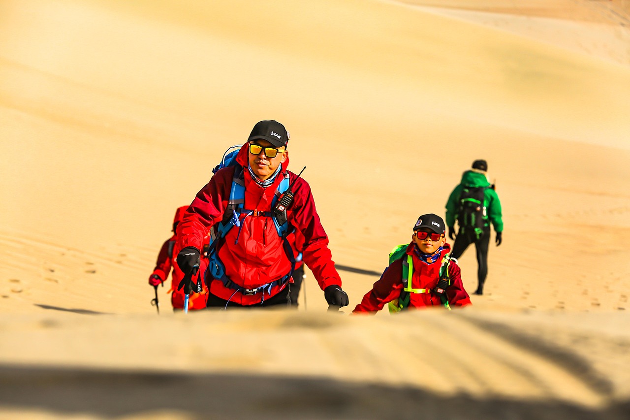 第二届新疆天山丝绸之路 哈密大海道徒步挑战赛