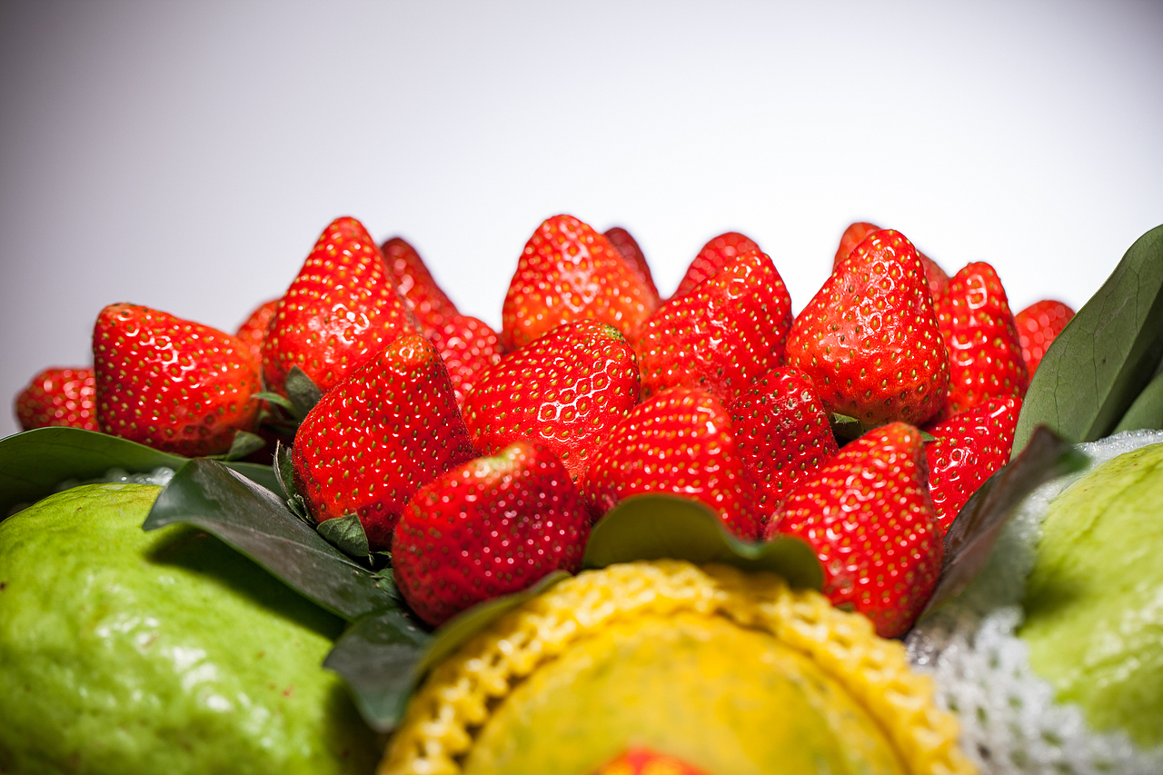 采果人（图ZMTA1NzQ0OTE2） - 产品摄影 - 站酷设计师元气满满大食丸原创素材 - 站酷ZCOOL