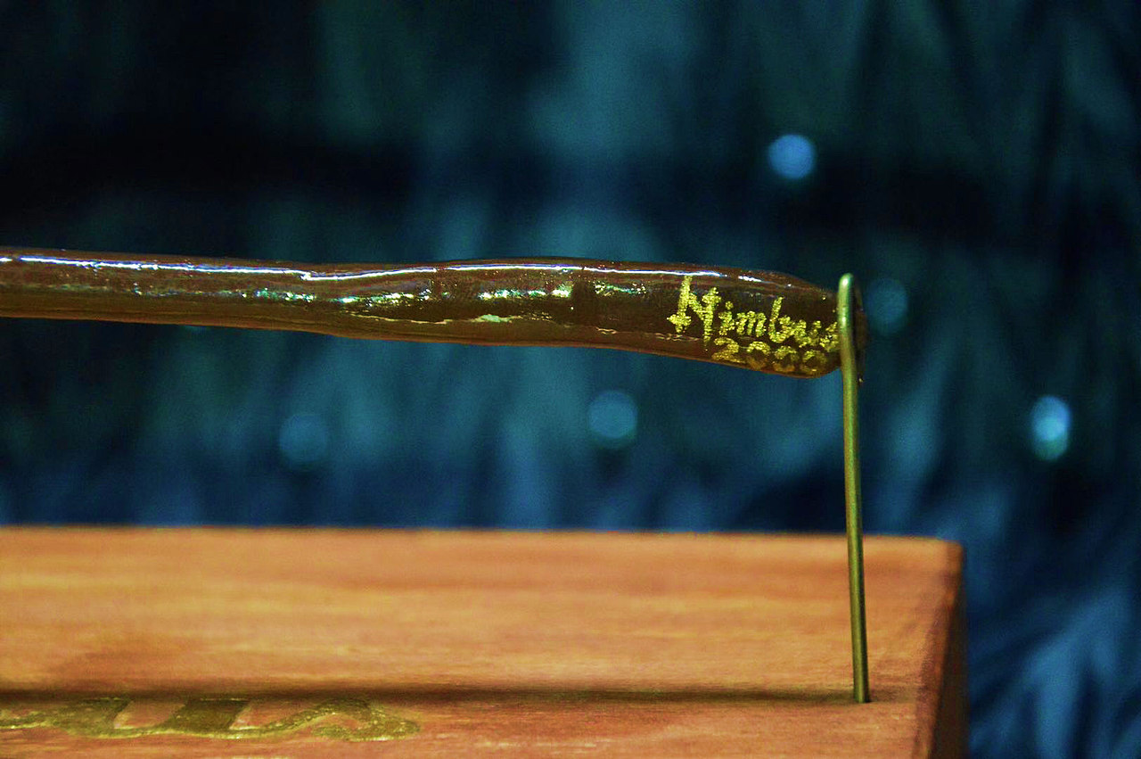 哈利波特diy光轮2000真的能悬浮的飞天扫帚