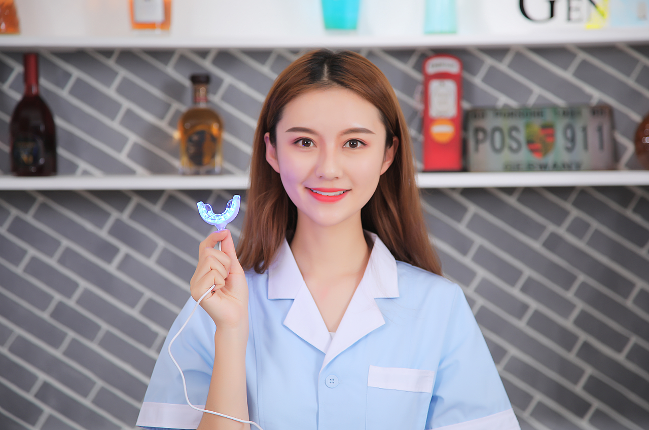 美牙仪（图ZMTEzOTAzOTI0） - 产品摄影 - 站酷设计师卓设电子商务原创素材 - 站酷ZCOOL