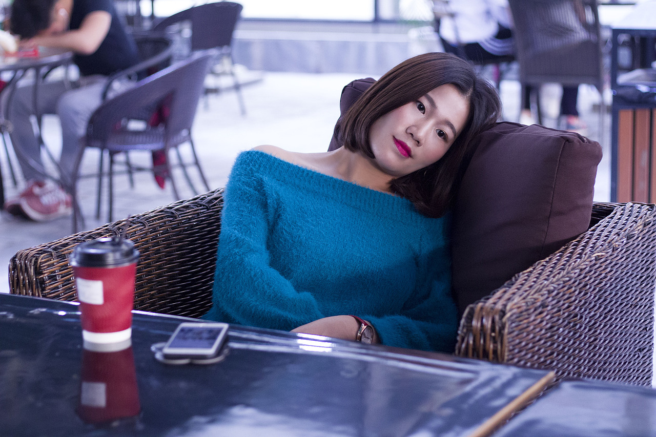 深圳大学人像随拍（图ZNjkzMzA1MjQ=） - 人像摄影 - 站酷设计师钟清媚原创素材 - 站酷ZCOOL