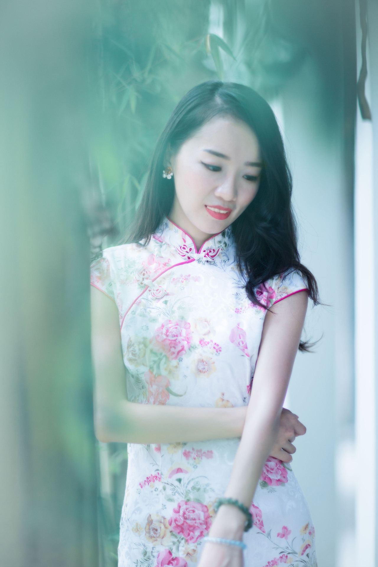 旗袍（图ZMTIxOTg3OTQ4） - 人像摄影 - 站酷设计师Trina徐原创素材 - 站酷ZCOOL