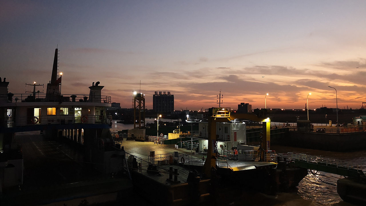 抓住上海秋天的尾巴——崇明横沙岛之行