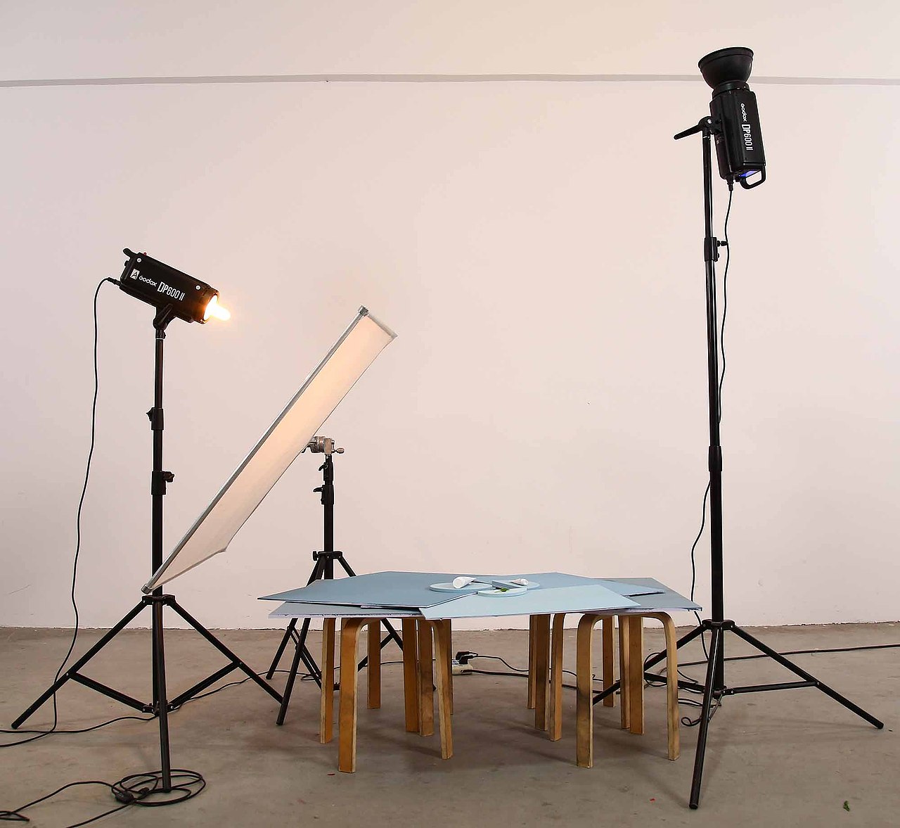 牙膏创意立方体场景布光教程