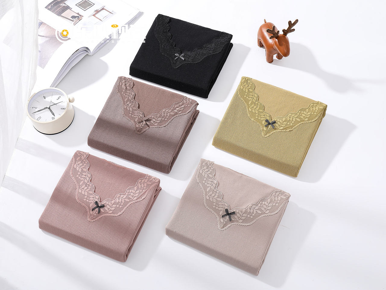 东映视觉 方块保暖衣