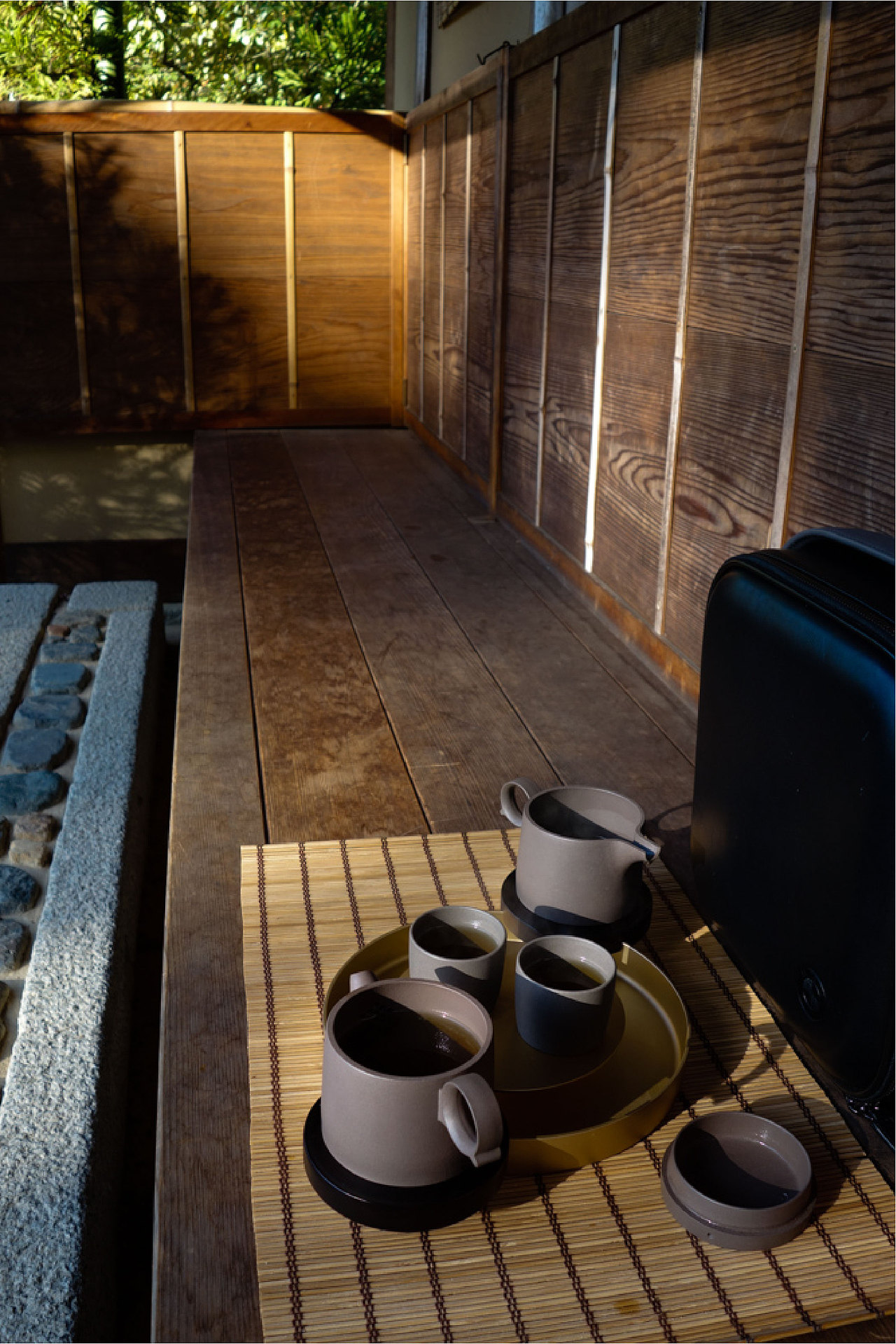 BMW & 哲品 悦旅途概念便携旅行茶套装（图ZMjEwOTk4NjE2） - 生活用品 - 站酷设计师许倩武原创素材 - 站酷ZCOOL