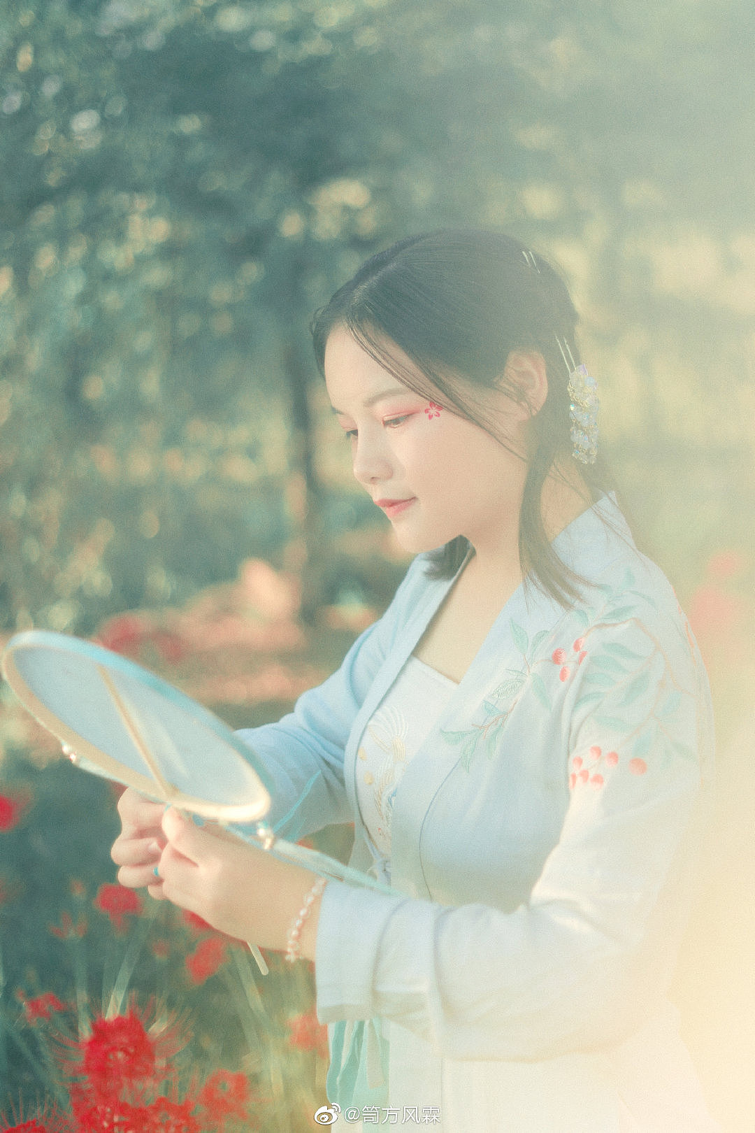 “光景不可留，生世如转蓬”（图ZMTg1NTQyNDY4） - 人像摄影 - 站酷设计师笥方风霖原创素材 - 站酷ZCOOL