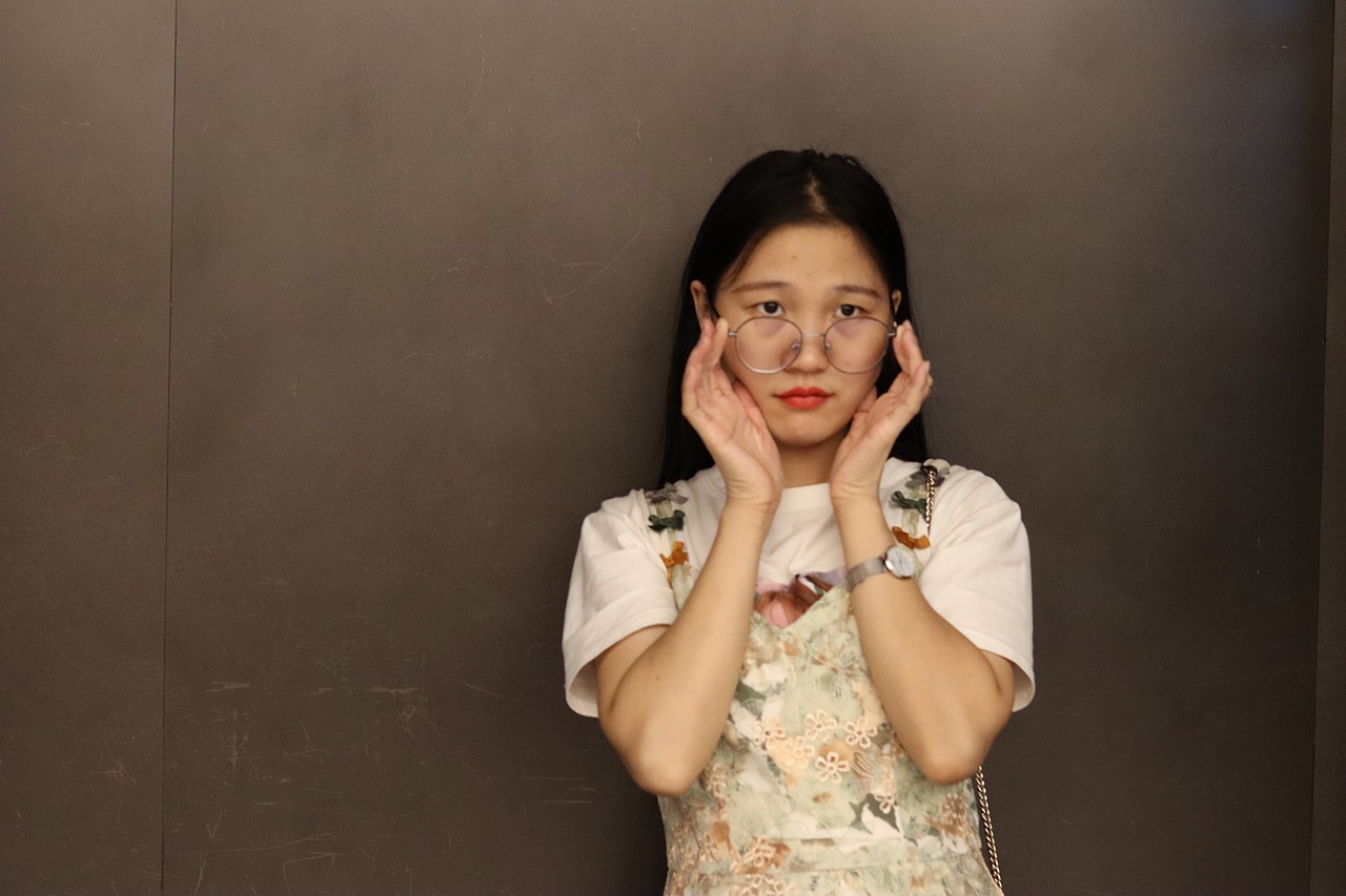 能让你变得孩子气的人,都特别温柔。