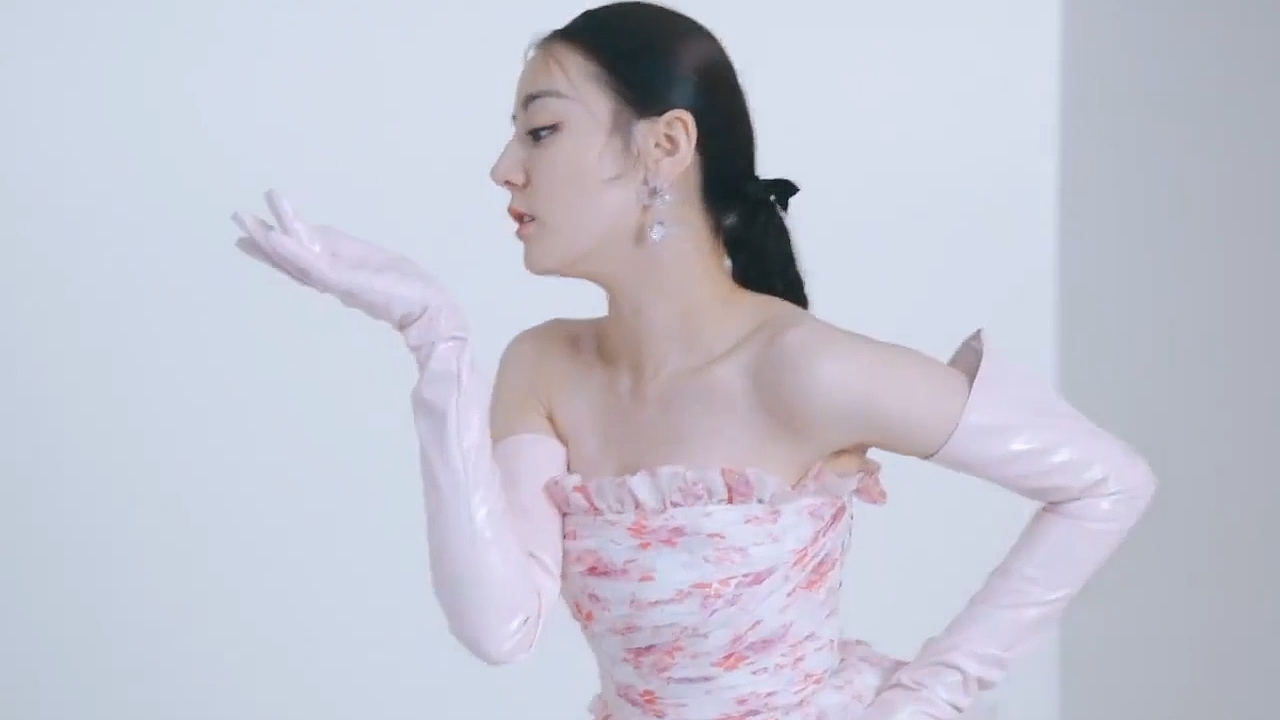 個人畢業(yè)作品集 DemoReel 剪輯部分 002（圖ZMjgxMzAxMzY0） - 影視后期 - 站酷設(shè)計師梁清寅原創(chuàng)素材 - 站酷ZCOOL