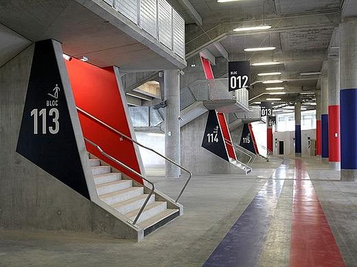 奥林匹克里昂体育场导视设计