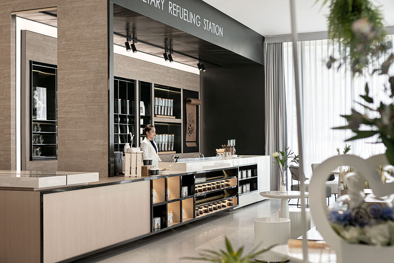 世茂镇江云图售楼处