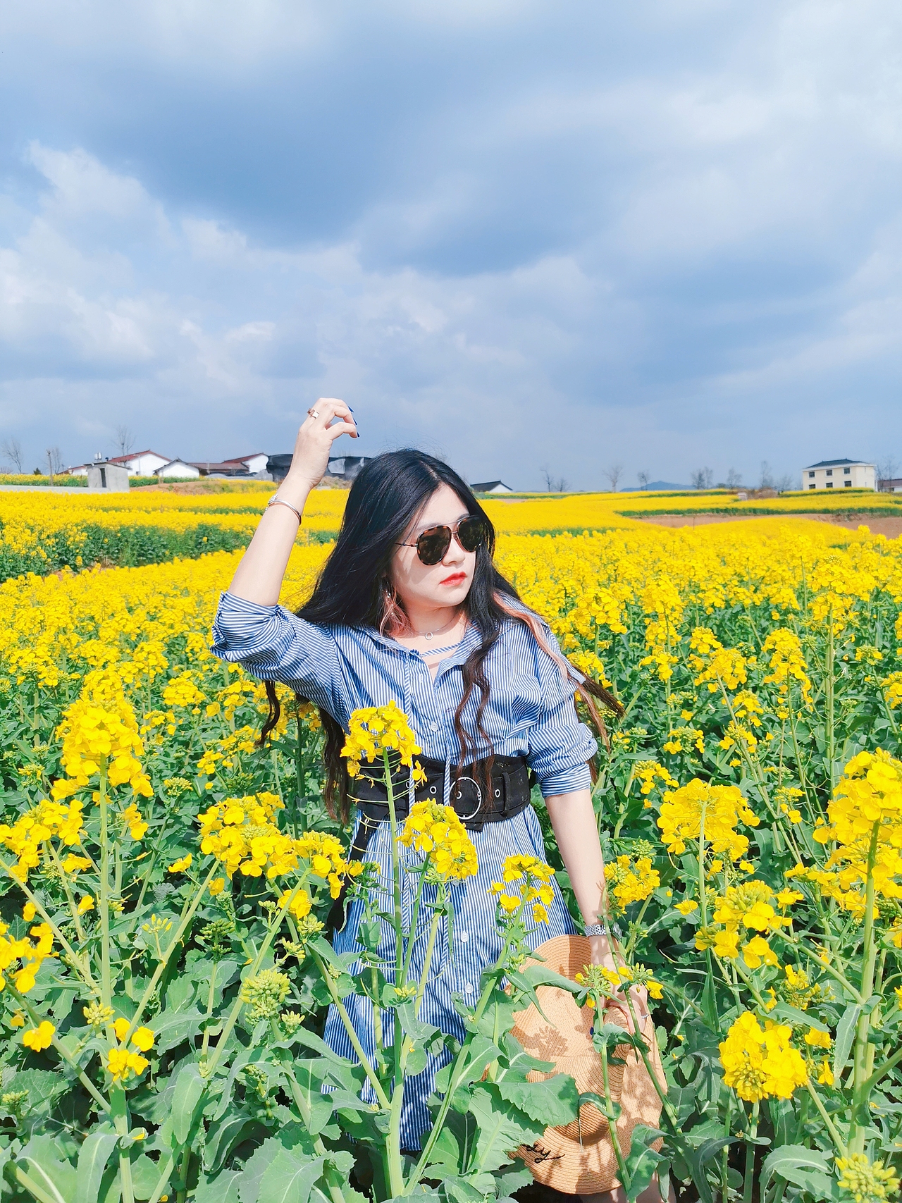 汉中油菜花（图ZMjQ1OTk0ODAw） - 人像摄影 - 站酷设计师爱哭的突突原创素材 - 站酷ZCOOL