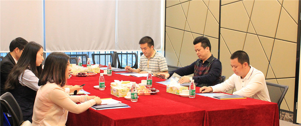 深圳谭江爱心互助协会领导莅临汪洋齿科（图ZODk0ODE3NDA=） - 人文/纪实摄影 - 站酷设计师牛鼻子贱哥原创素材 - 站酷ZCOOL