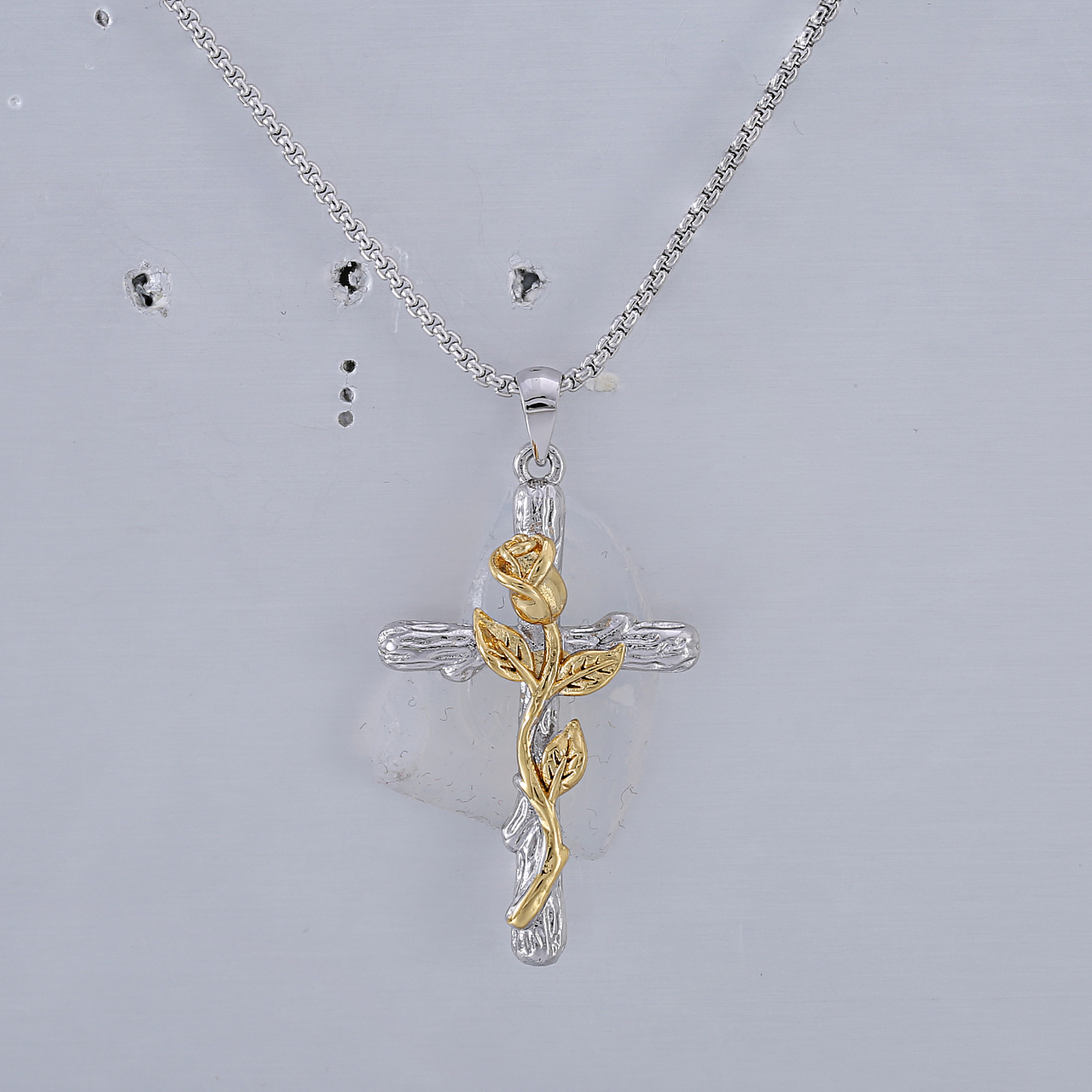 亚马逊白底项链