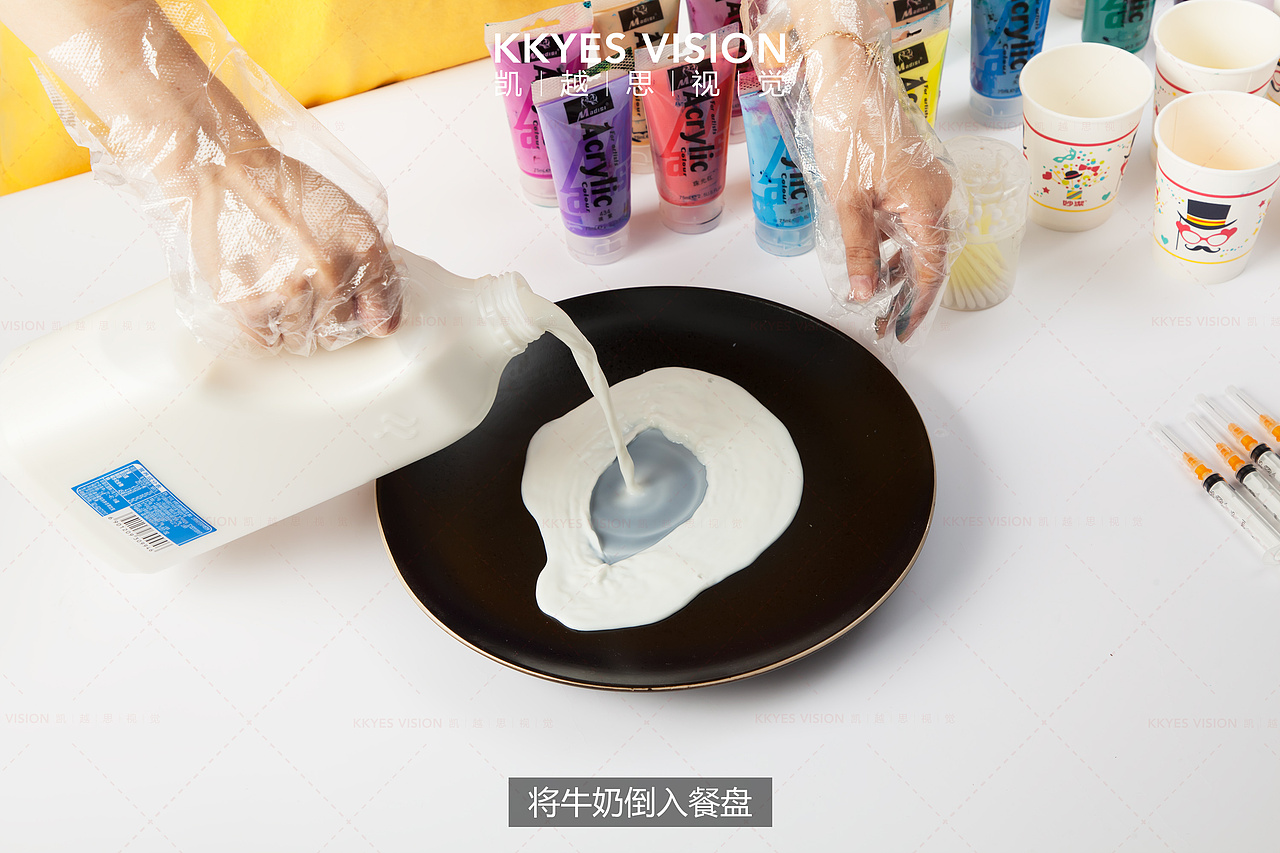抽象泡泡的制作教程 牛奶 洗涤剂 颜料 油 的碰撞（图ZMTI4ODc2NjM2） - 风光摄影 - 站酷设计师金光高照商业摄影原创素材 - 站酷ZCOOL