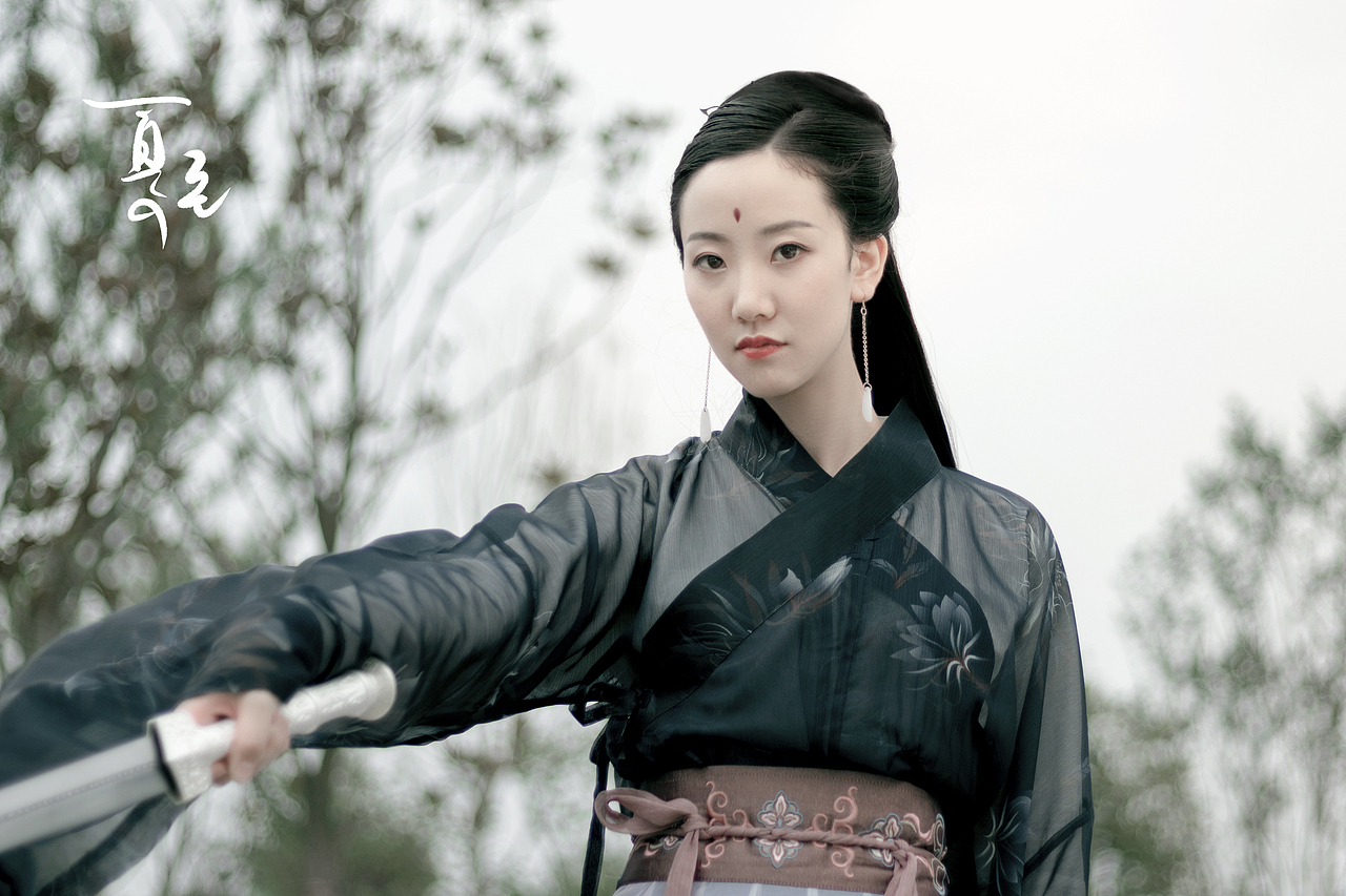 汉服之美3（图ZMTY0OTU1MTc2） - 人像摄影 - 站酷设计师大鱼鲲鹏原创素材 - 站酷ZCOOL
