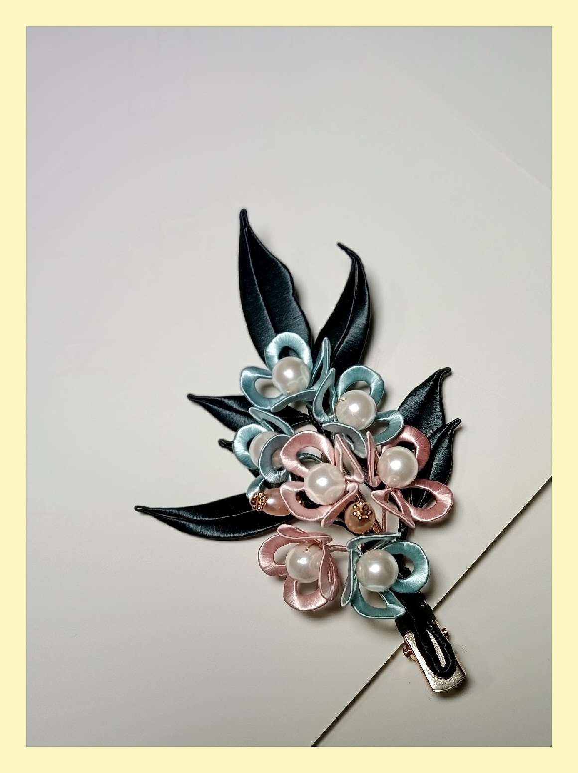 【十六玥】非遗缠花作品赏（图ZMzc1NDE1NTMy） - 首饰设计 - 站酷设计师西西芽原创素材 - 站酷ZCOOL