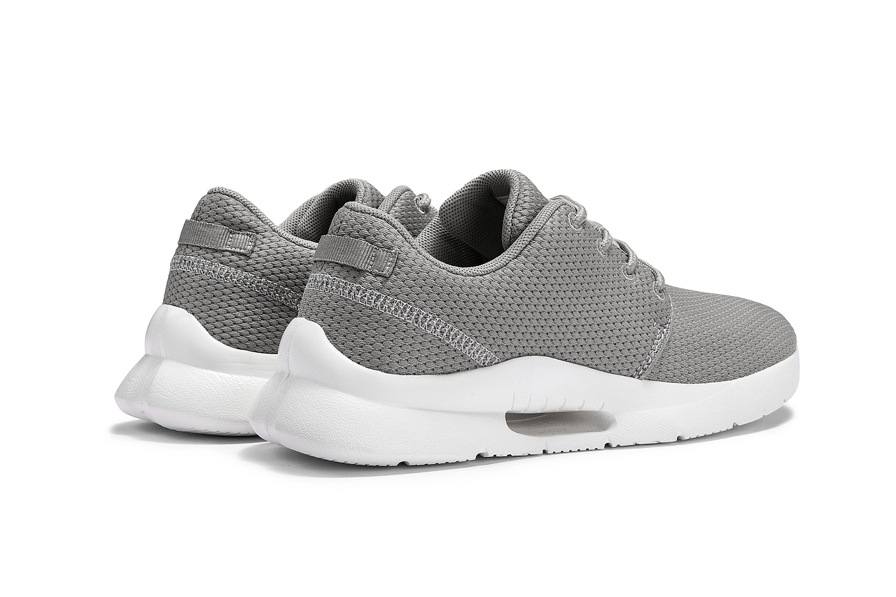 运动鞋白底拍摄