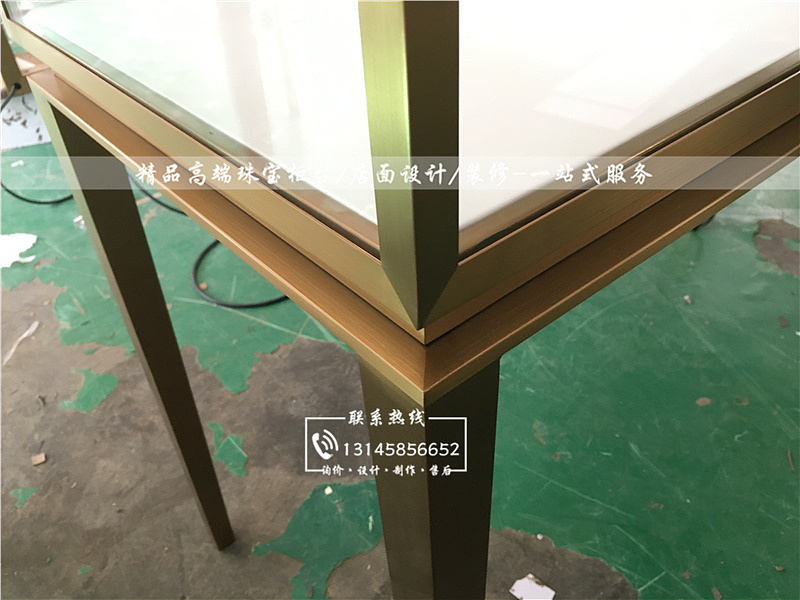 珠宝展示柜细节