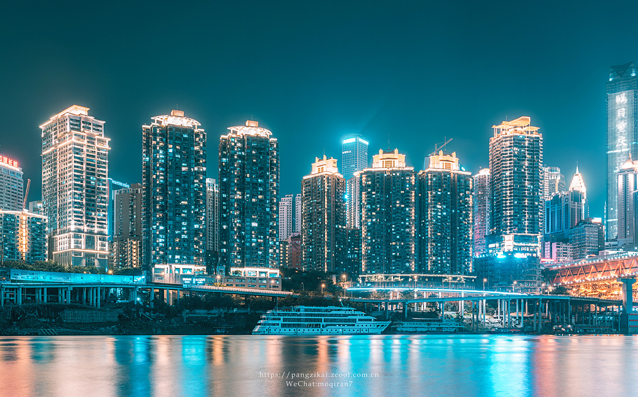 重庆夜景：网红夜景色调下的洪崖洞|摄影|环境/建筑|莫禾云集 - 原创作品 - 站酷 (ZCOOL)