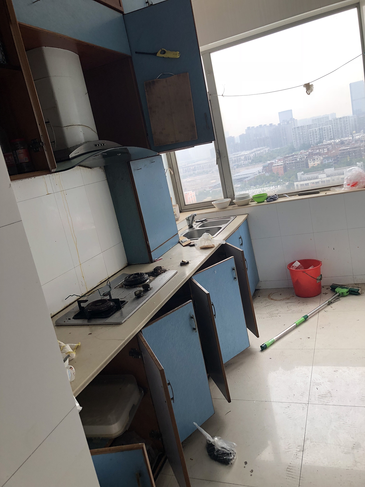 厨房区域改造前