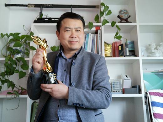 向严龙论双减政策下的 第三代学校文化建设